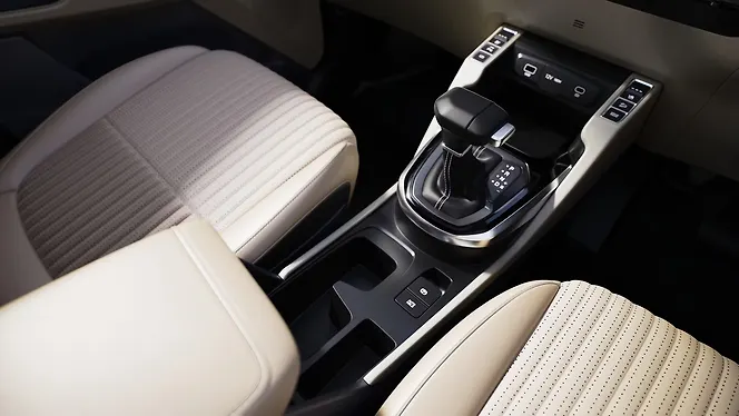 Kia Carens Clavis Cup Holders