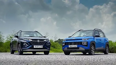 Maruti Fronx AMT vs Hyundai Exter AMT: Space, Features, Mileage & Performance Comparison