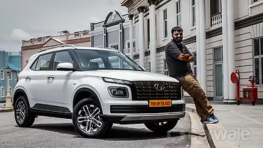 2022 Hyundai Venue SX (O) iMT First Drive Review 